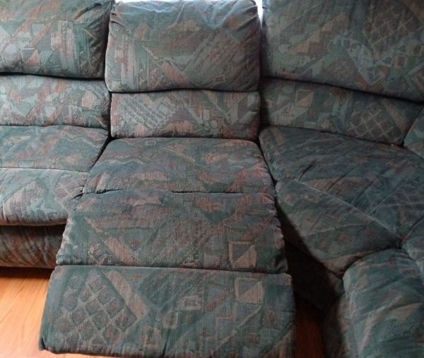 Super Soft Sectional Sofa w/Recliner - Image 4